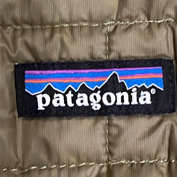 Patagonia Jacket - Picture 2 of 6